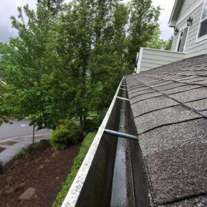 hamilton eavestrough cleaning after 32